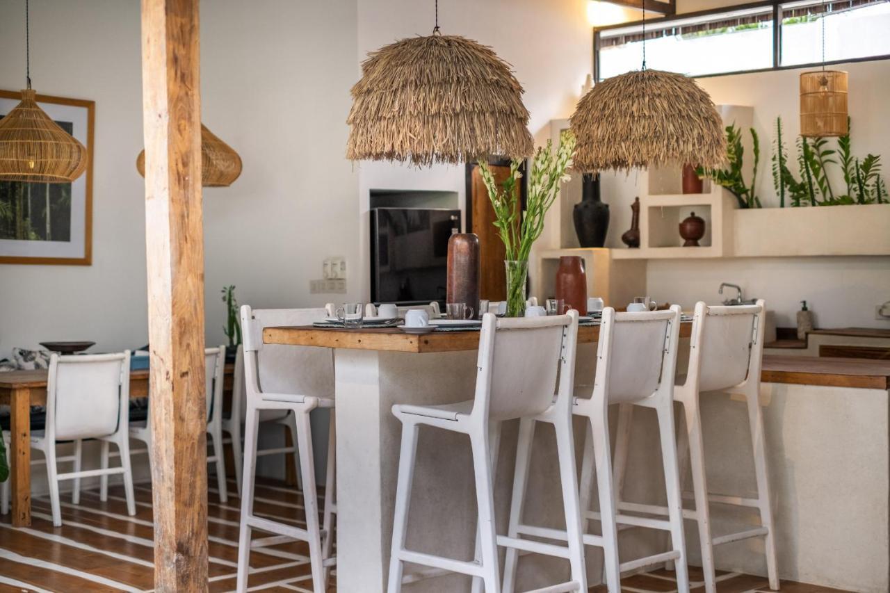 Villa Yogi Surf 3 Canggu Buitenkant foto