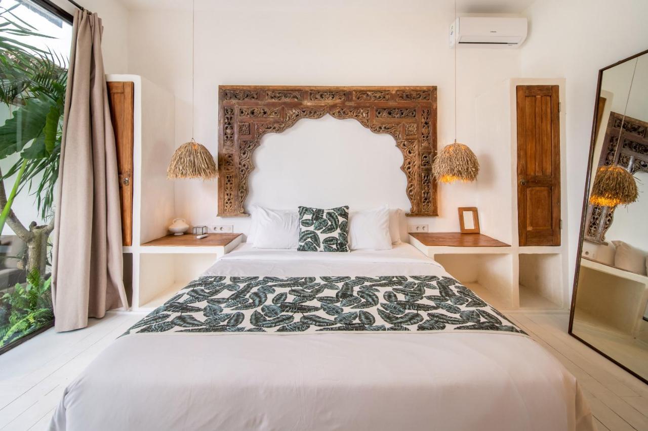 Villa Yogi Surf 3 Canggu Buitenkant foto