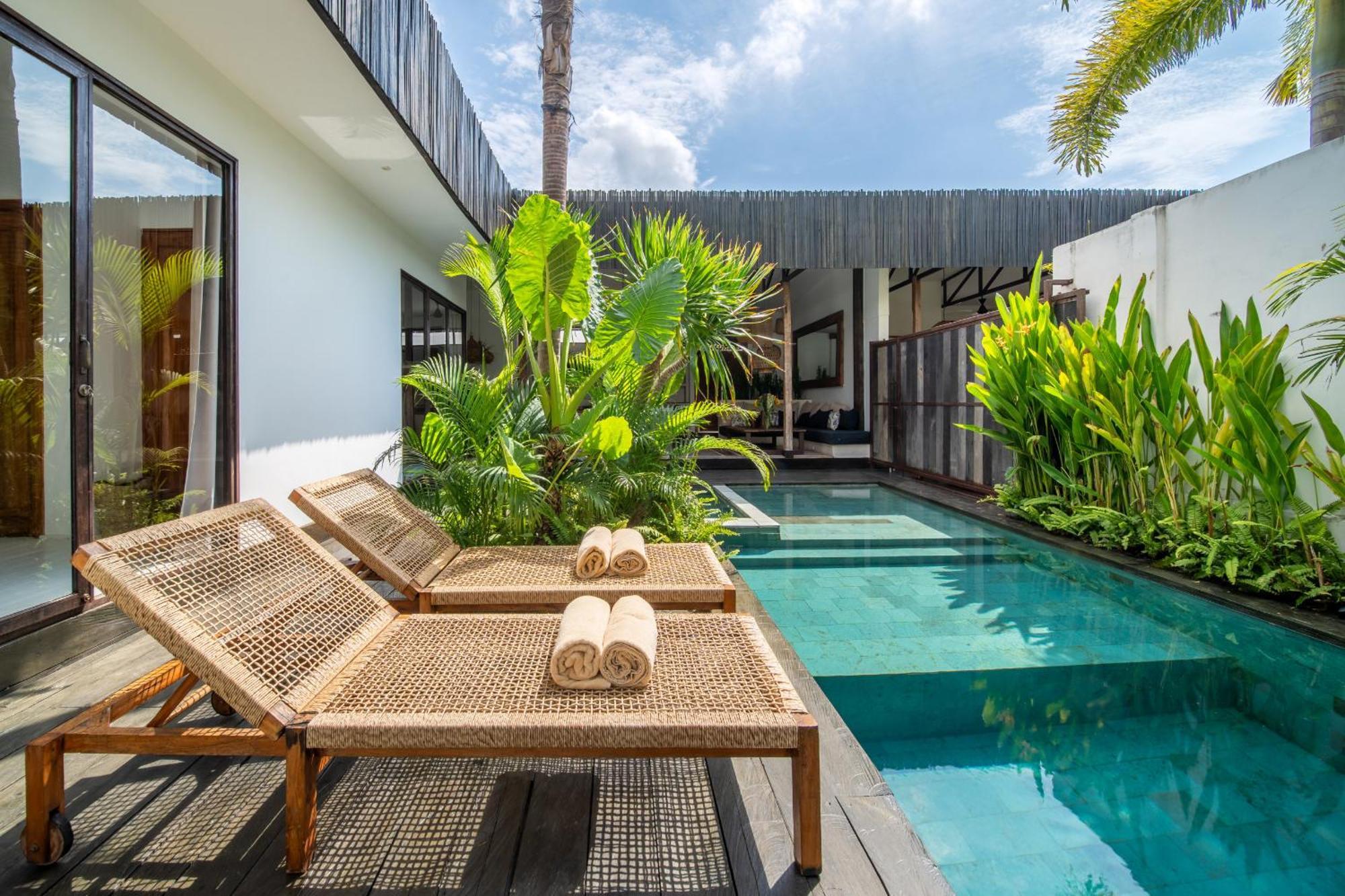 Villa Yogi Surf 3 Canggu Buitenkant foto